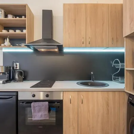 Apartman And Play - Foosball And Comfort *