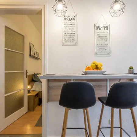 And Play - Foosball And Comfort Apartman Szófia