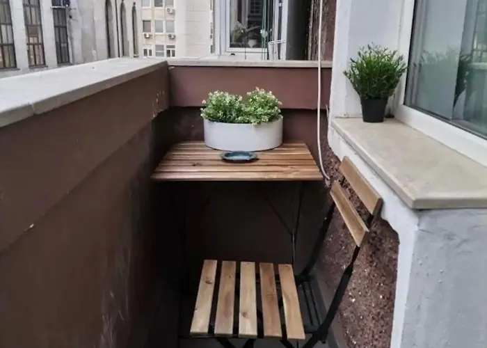 And Play - Foosball And Comfort